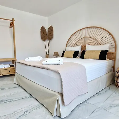 Margarita's Boutique House Апартаменты